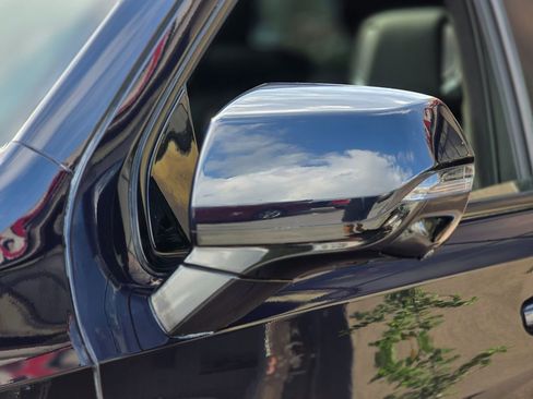 Used 2021 Cadillac Escalade Sport Platinum image 10