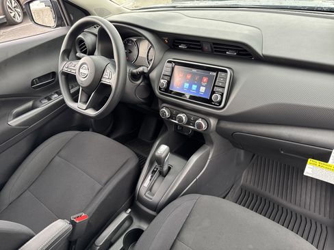 New 2025 Nissan Kicks Play S image 22