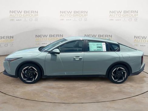 New 2026 Kia K4 EX FWD image 2