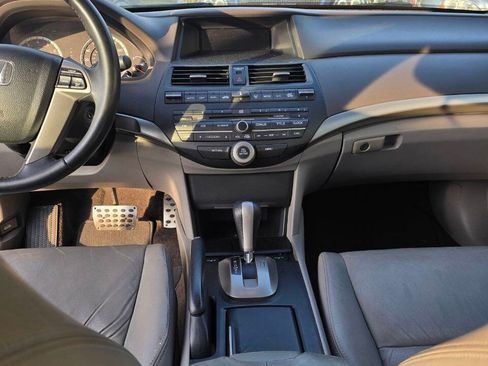 Used 2009 Honda Accord EX-L image 24
