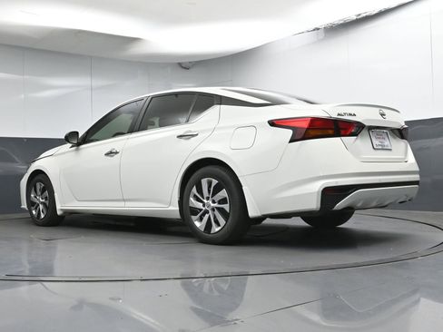 Certified 2024 Nissan Altima 2.5 S FWD image 26