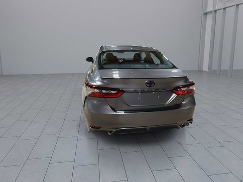 Used 2024 Toyota Camry SE AWD/4WD image 7