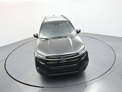 Certified 2025 Subaru Forester Touring w/ Popular Package - Touring AWD/4WD image 25