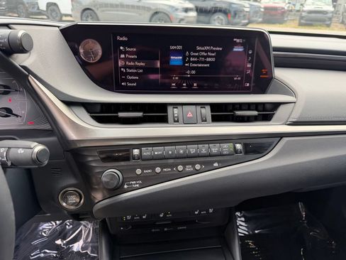 Used 2020 Lexus ES 350 w/ Premium Package FWD image 20
