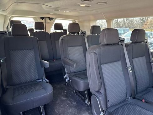Used 2022 Ford Transit 350 XLT image 12