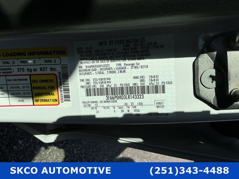 Used 2020 Ford Fusion SE w/ Equipment Group 151A image 28