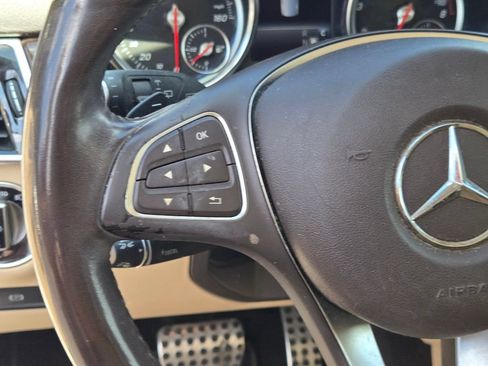 Used 2019 Mercedes-Benz GLE 400 4MATIC image 24