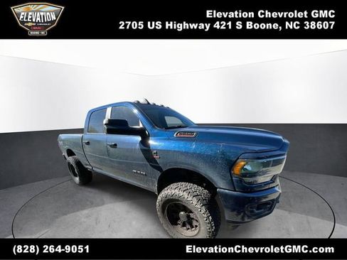 Used 2022 RAM 2500 Big Horn w/ Night Edition AWD/4WD image 1