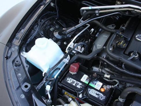 Used 2007 MAZDA MX-5 Miata Touring RWD image 32