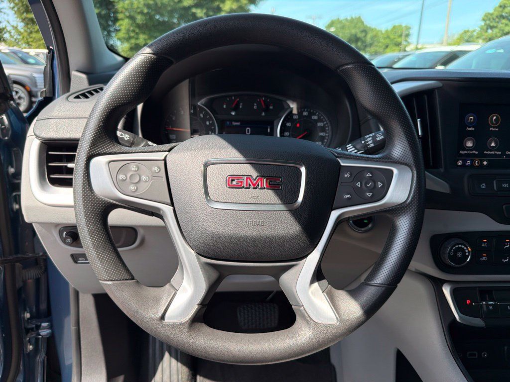 Used 2024 GMC Terrain SLE FWD image 14