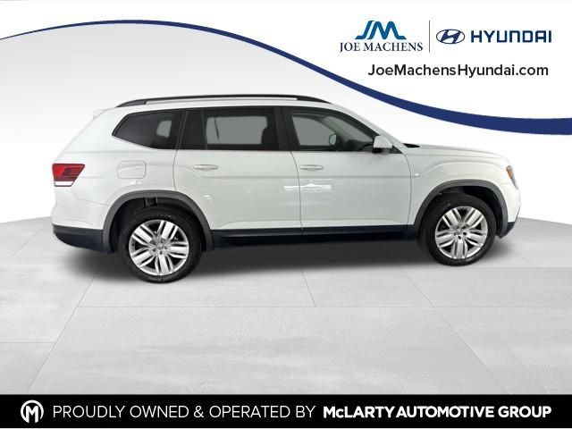Used 2020 Volkswagen Atlas SE w/ Panoramic Sunroof Package FWD image 4