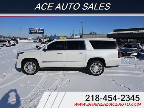 Used 2016 Cadillac Escalade ESV Platinum image 5