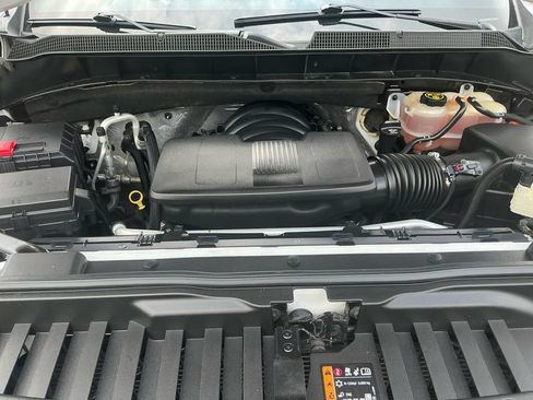 Used 2021 Chevrolet Silverado 1500 LT Trail Boss AWD/4WD image 25