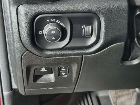 Used 2022 RAM 1500 Lone Star RWD image 16