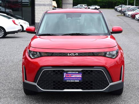 Used 2025 Kia Soul S FWD image 2