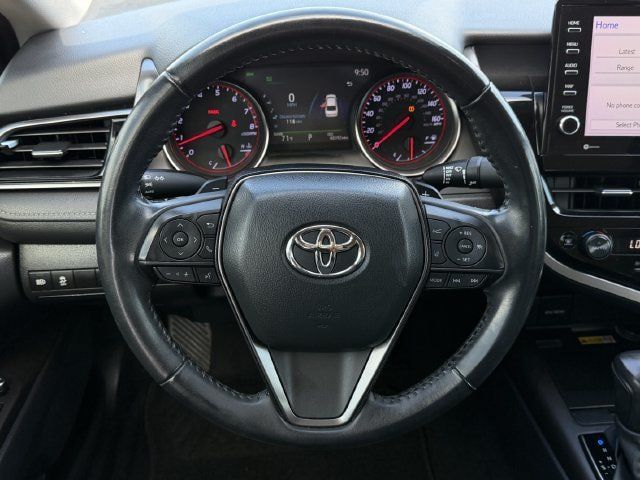 Used 2023 Toyota Camry XSE FWD image 12
