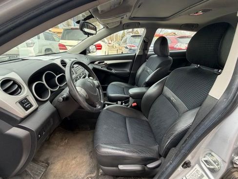 Used 2009 Pontiac Vibe GT image 9