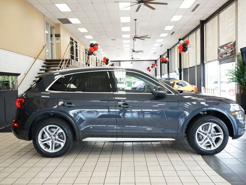 Used 2018 Audi Q5 2.0T Premium Plus w/ Premium Plus Package AWD/4WD image 19