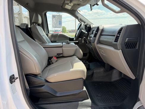 Used 2019 Ford F450 XL w/ XL Value Package RWD image 28