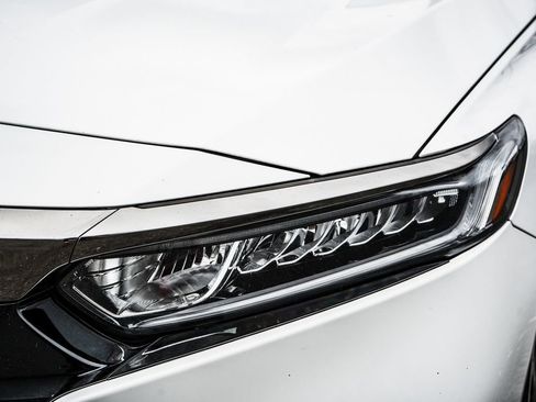 Used 2019 Honda Accord Sport image 7