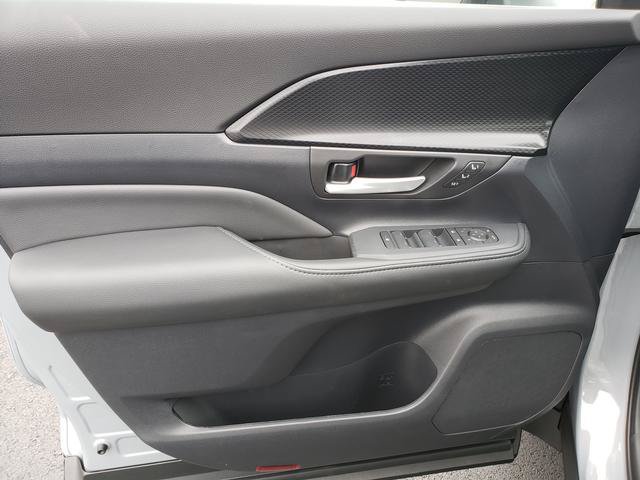 New 2026 Toyota Grand Highlander AWD Hybrid image 11