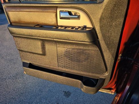 Used 2015 Ford Expedition EL King Ranch image 25