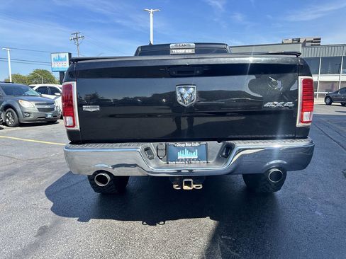 Used 2015 RAM 1500 Laramie w/ Convenience Group image 12