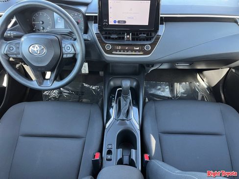 Used 2024 Toyota Corolla LE FWD image 17