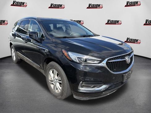 Used 2021 Buick Enclave Essence w/ Sound and Sites Package AWD/4WD image 2