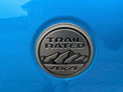 Used 2022 Jeep Gladiator Sport image 13