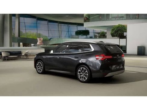 New 2026 BMW X3 xDrive30 w/ Premium Package image 2