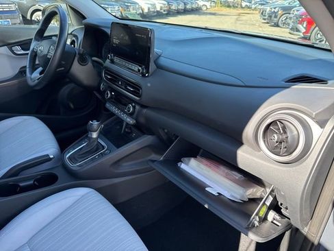 Certified 2023 Hyundai Kona SEL w/ Convenience Package image 29