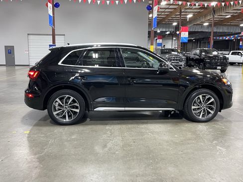 Used 2021 Audi Q5 2.0T Premium w/ Convenience Package image 6