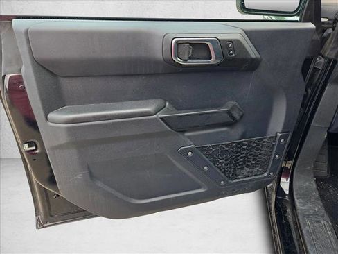 Used 2025 Ford Bronco Big Bend image 11