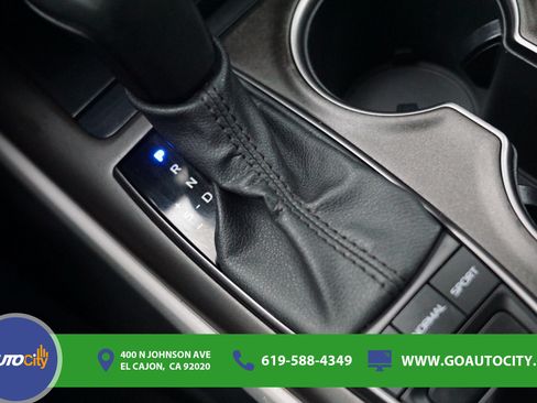 Used 2023 Toyota Camry XSE w/ Navigation Package FWD image 26