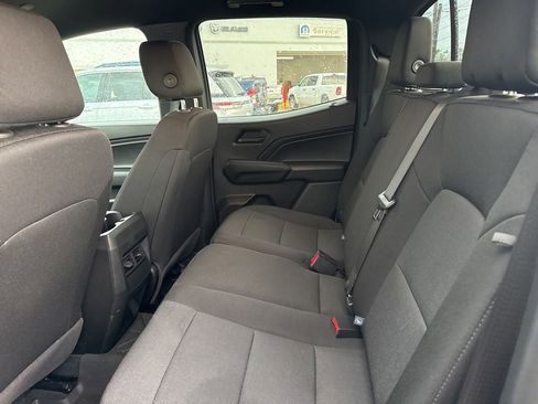 Used 2024 Chevrolet Colorado W/T w/ Technology Package RWD image 13