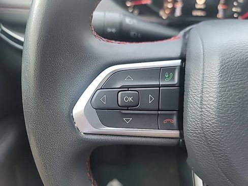 Used 2024 Jeep Compass Trailhawk AWD/4WD image 24