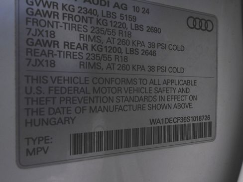 Used 2025 Audi Q3 2.0T Premium image 14