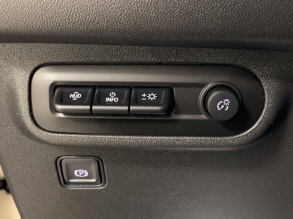 Used 2022 GMC Terrain AT4 w/ Infotainment Package II AWD/4WD image 19