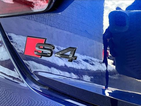 Used 2021 Audi S4 Prestige w/ Prestige Package image 24