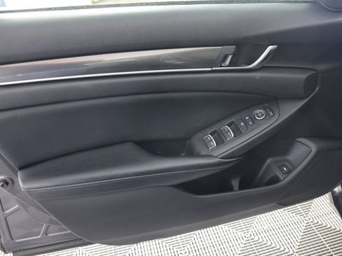 Used 2019 Honda Accord Sport image 24