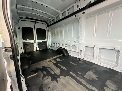 Used 2024 Ford Transit 250 148 High Roof Extended w/ Load Area Protection Package RWD image 32