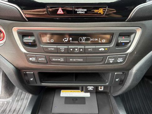 Used 2022 Honda Passport TrailSport image 19