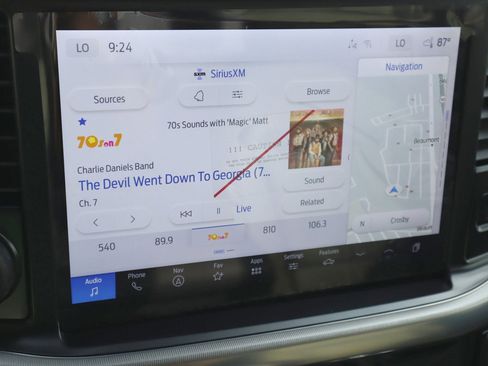 New 2025 Ford F150 Lariat w/ Equipment Group 501A Mid image 24