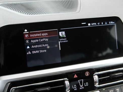 Used 2023 BMW 430i Coupe w/ M Sport Package RWD image 15