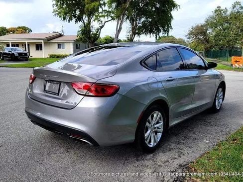 Used 2015 Chrysler 200 S FWD image 7
