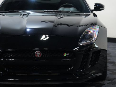 Used 2015 Jaguar F-TYPE R RWD image 10
