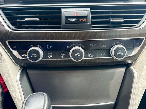 Used 2021 Honda Accord EX-L image 15
