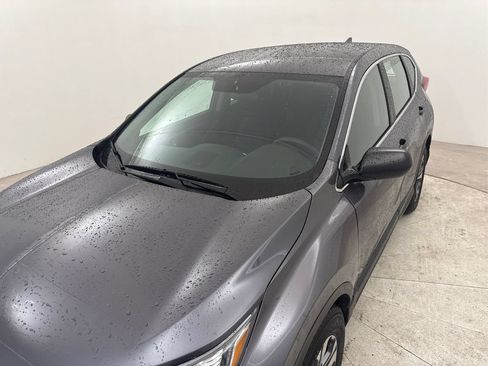 Used 2018 Honda CR-V LX image 17