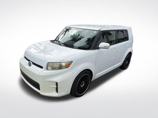 Used 2012 Scion xB FWD video 2
